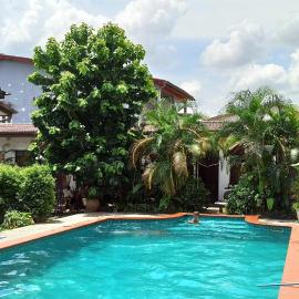 Villa Sisavad Guesthouse, hotel in Vientiane