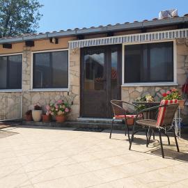 Happy Home LP, hotel in Gruda
