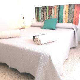 Apartamento Tres Carabelas, AC, Wifi, Parking, hotel in Sanlúcar de Barrameda