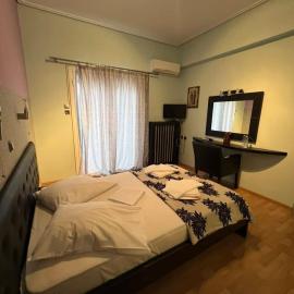 Hotel Korinthos, отель в Коринфе