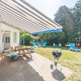 Holiday Home Ti ar Stang by Interhome、Esquibienのホテル