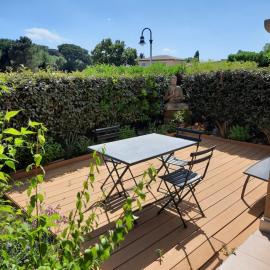 rez de jardin zen, 50 m2, aux portes de l Esterel et proche mer, parking gratuit, hotel a Fréjus