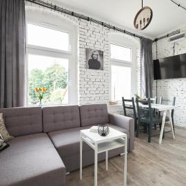 Loft Apartment Grzmiąca, hotel a Grzmiąca