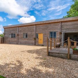 Old Stables, Little Ballthorns Farm
