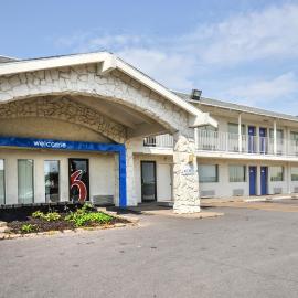 Motel 6-Saint Joseph, MO، فندق في سان جوزيف