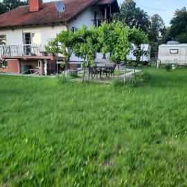 Ferienwohnung Süß, hotel in Kovanluk