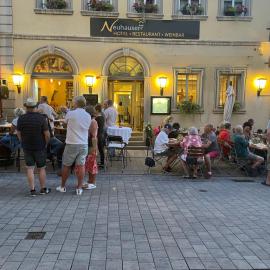 Viesnīca Hotel und Restaurant Neuhauser pilsētā Folkaha