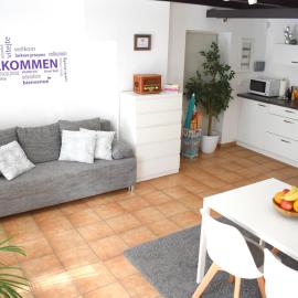 Ferienwohnung in Seewalchen, מלון בזיוואלכן