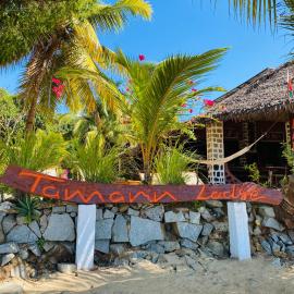 Viesnīca Tamarin Lodge pilsētā Ampangorinana
