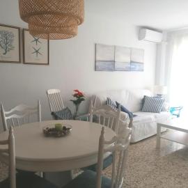 Piso familiar con piscina y aparcamiento en Torre del Mar - Edificio Ronda I