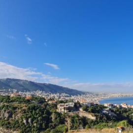 Adma Blue Screen, hotel in Jounieh