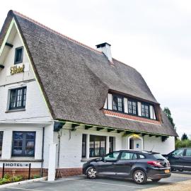 Hotel La Chaumiere，Asse的飯店