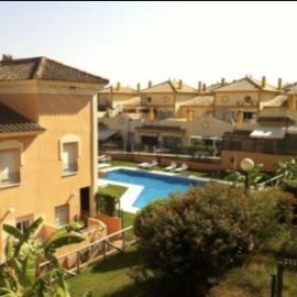 Villa Dulce Algarve Golf and Beach: Islantilla'da bir otel