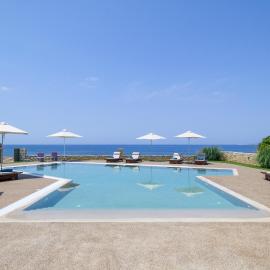 Callisto Seaside Homes & Suites, hotel in Marathopoli