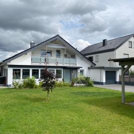 Ferienwohnung Sonnenschein, hotelli kohteessa Neuwied