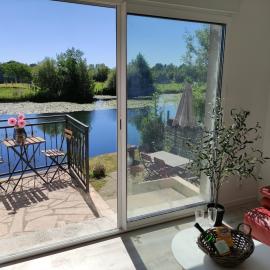 Détente au bord du Loir - Gîte 2, hotel a Les Roches-lʼÉvêque