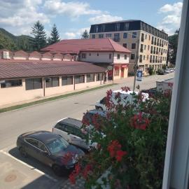 Apartament Geo, ξενοδοχείο σε Nehoiu