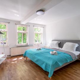 Homely Escape Apartment Friedberg für 2 mit Terrasse