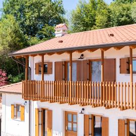 Tenuta Della Casa Wine & Rooms - La Pausa del Collio, hotel v mestu Cormòns