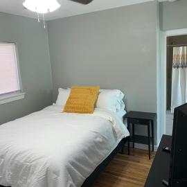 Comfortable Suite with private entrance & private bathroom, hotel in El Paso