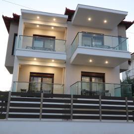 Sunshine Rooms and Suites