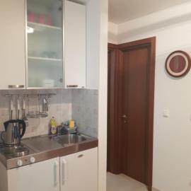 Apartment Lea, hotel a Slatine