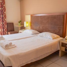 Morning Star, hotel i Kambos