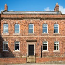 Parade School Guest Rooms, hotel in Berwick-Upon-Tweed