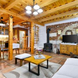 2 Bedroom Nice Home In Jalzabet