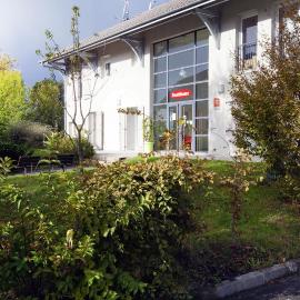 Residhome Genève Prévessin Le Carré d'Or – hotel w mieście Prévessin