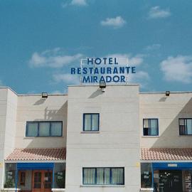 Hotel Mirador، فندق في فيليلا دي سان أنطونيو