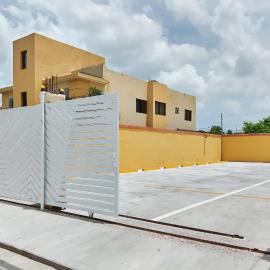 Sunset Single Room Near Airport Wi-Fi & Parking, hotel in La Viva