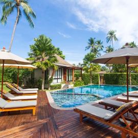 CHUZ Villas Samui SHA Plus, hotell Lamai Beachil