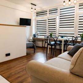 Komfortowy apartament ścisłe centrum Radom nr 2، فندق في رادوم