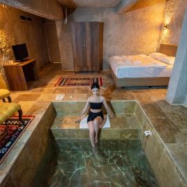 Hydros Cave Suit, Hotel in Uchisar