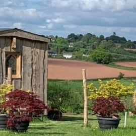 The Queen Bee Cabin, hotel u gradu Hereford