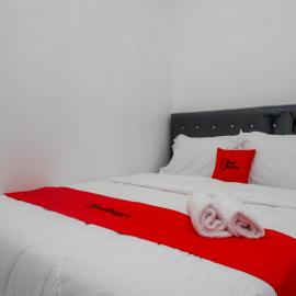 RedDoorz near Universitas Semarang 2