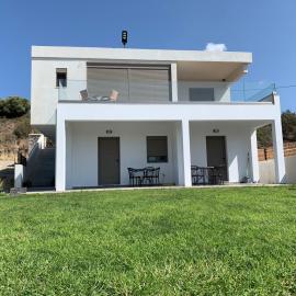 Elena villa-apartments, hotel a Asklipiḯon