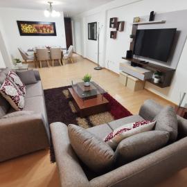 Departamento Miraflores del Jardín. – hotel w mieście Cajamarca