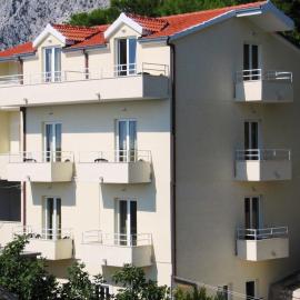 Apartments Danica Drašnice, hotel en Drasnice