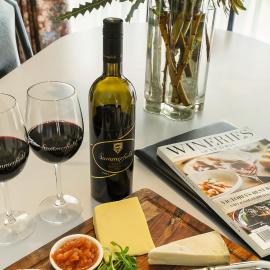 Summerfield Winery and Accommodation โรงแรมในMoonambel