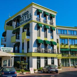 LORD Hotel, hotel u Tirani
