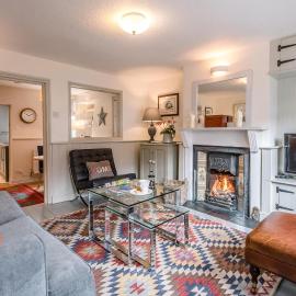 Periwinkle Cottage, Aldeburgh、オールドバラのホテル