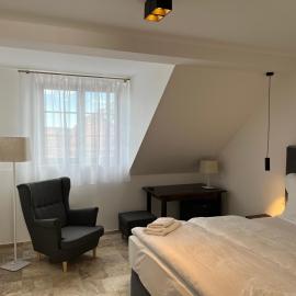 Separé v zahradě, hotel i Ratměřice