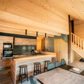 CHALET LES CERFS, hotel di Chatel