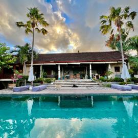 Villa Anjing, hotel in Nusa Dua