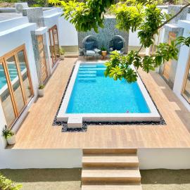 Moringa Resort - Studio A with Pool open air shower & Bath, hotel in Willemstad