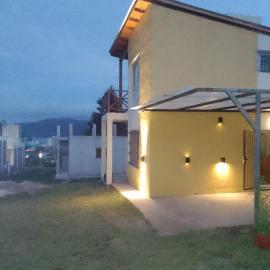 Villa Aurora, hotel in Potrero de Garay