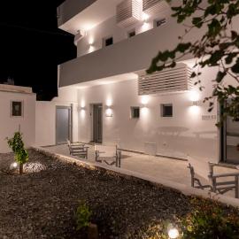 Bedspot Apartments Astipalaia, hotel in Pera Gyalos