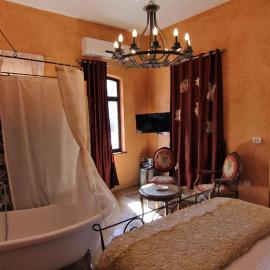 Atelier Luxury Rooms, hotel in Haifa